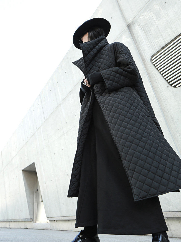 Dark Turn-Up High-Neck Diamond Quilted Cotton Open Side Slit Long Coat