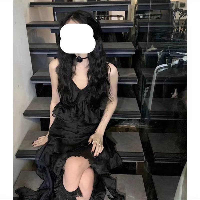 Romantic Dark Flowy Ruffle Layered High Dress